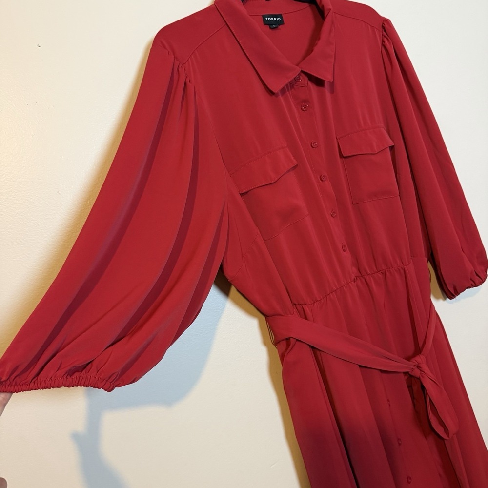 TORRID Red Tea Length Studio Refined Woven Button-Down Dress 3 3X 22-24 Pockets - Picture 3 of 7